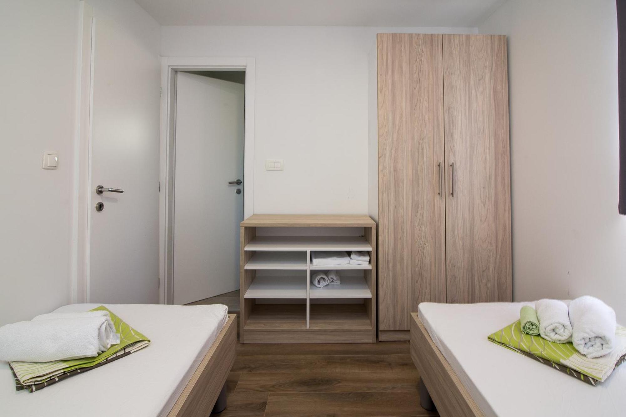 Luxury Mobile Homes Liza Biograd Na Moru Exterior foto